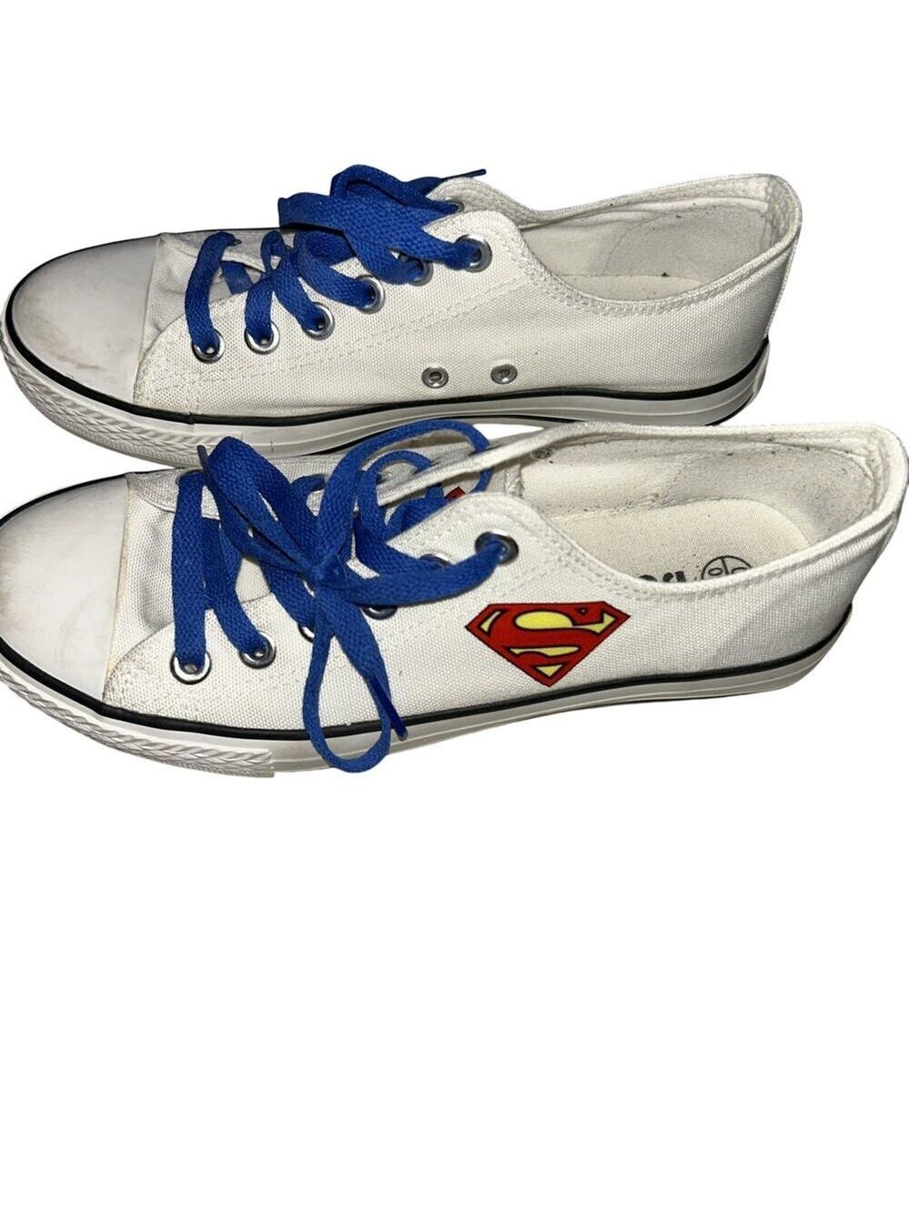 Women’s size 9 superman tennis shoes